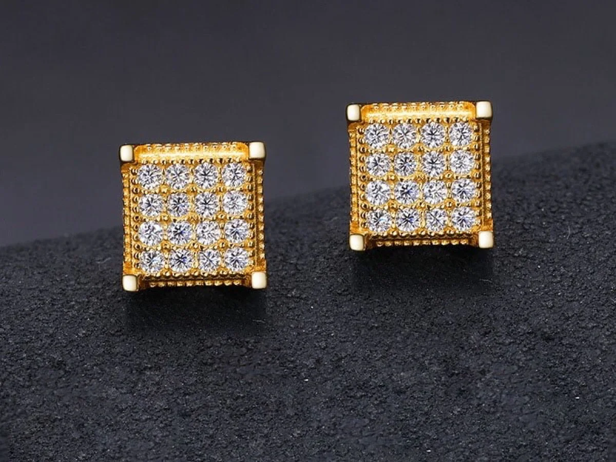 Cocktail and fashion rings manufactured by Vesta Jewelry for retail programs