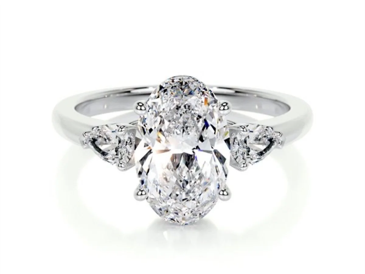 Loose lab-grown diamonds sorted by carat segment, supplied by Vesta Jewelry